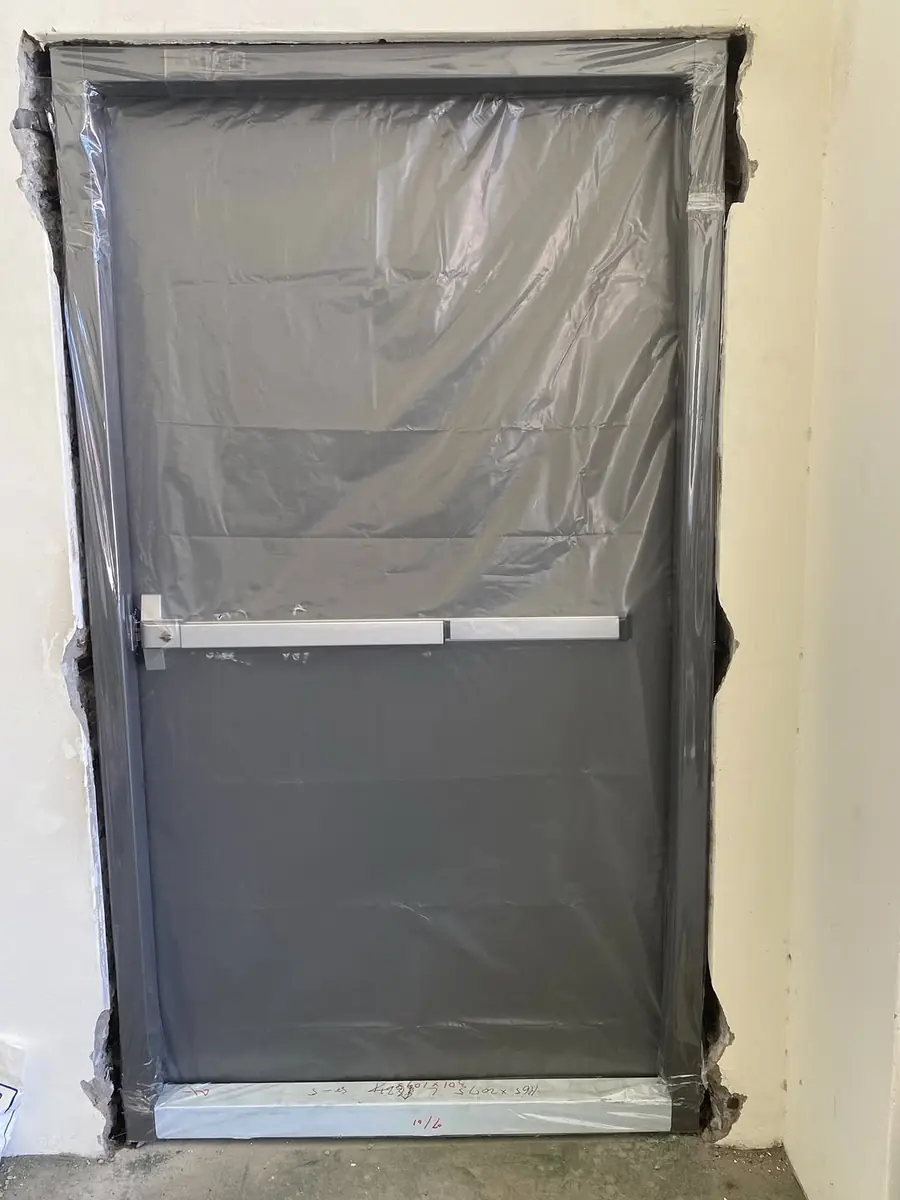 基隆市防火門安裝施工實績照片 4