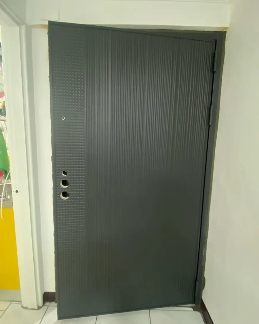 新北市板橋區單玄關門安裝施工實績照片 1