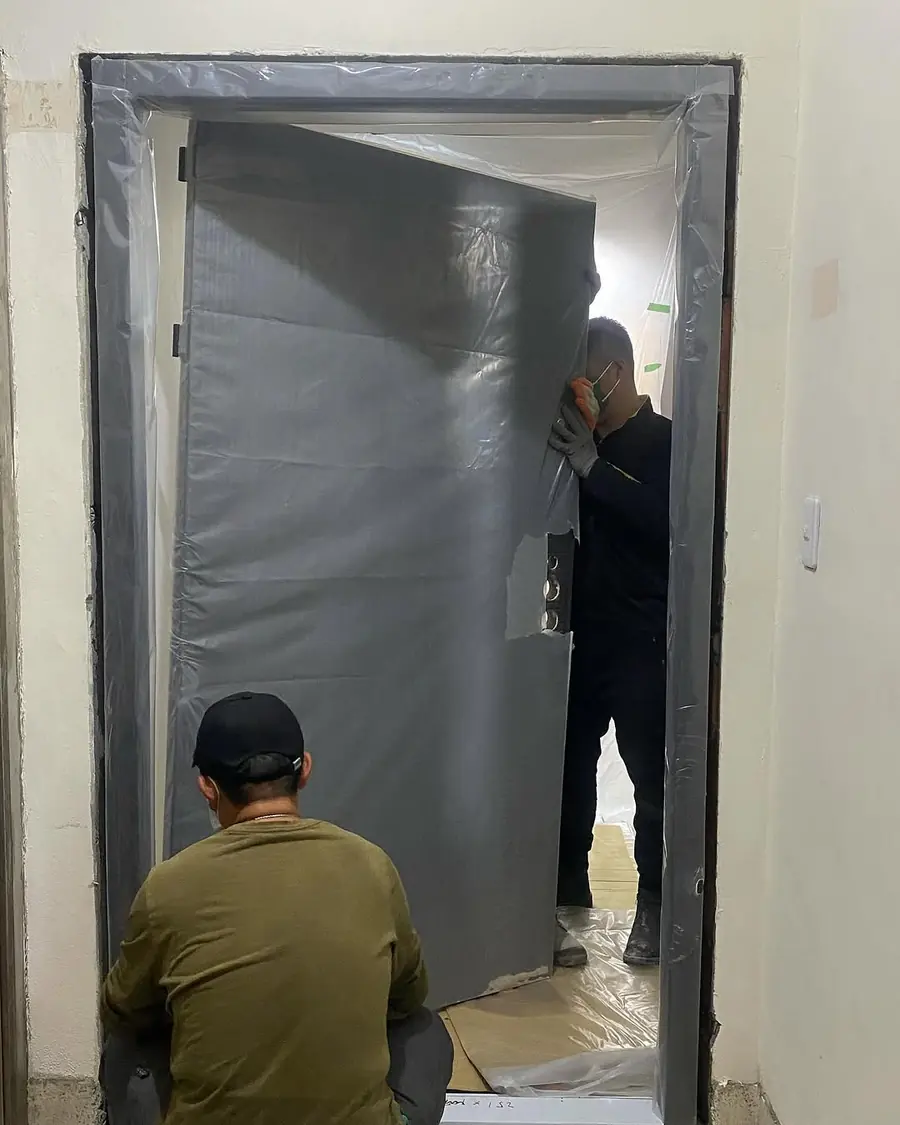 新北市板橋區單玄關門安裝施工實績照片 4