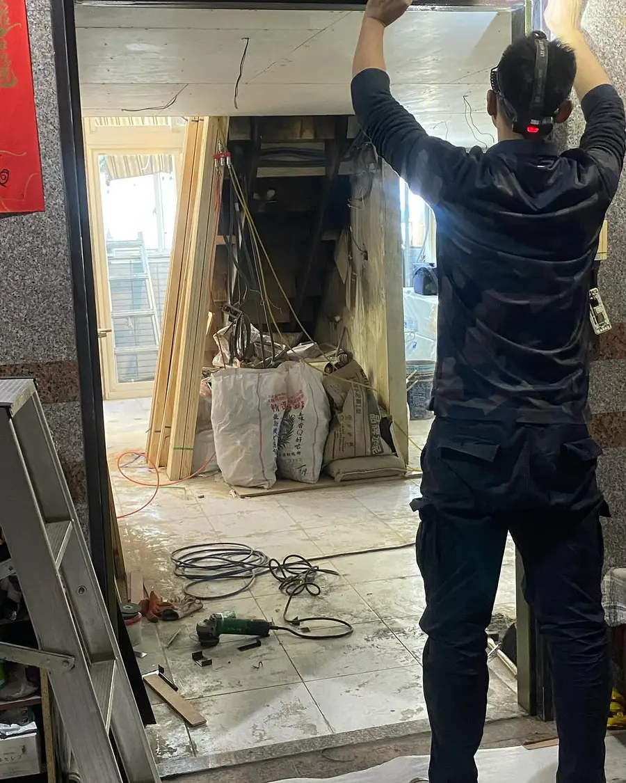 新北市土城區子母門安裝施工實績照片 3