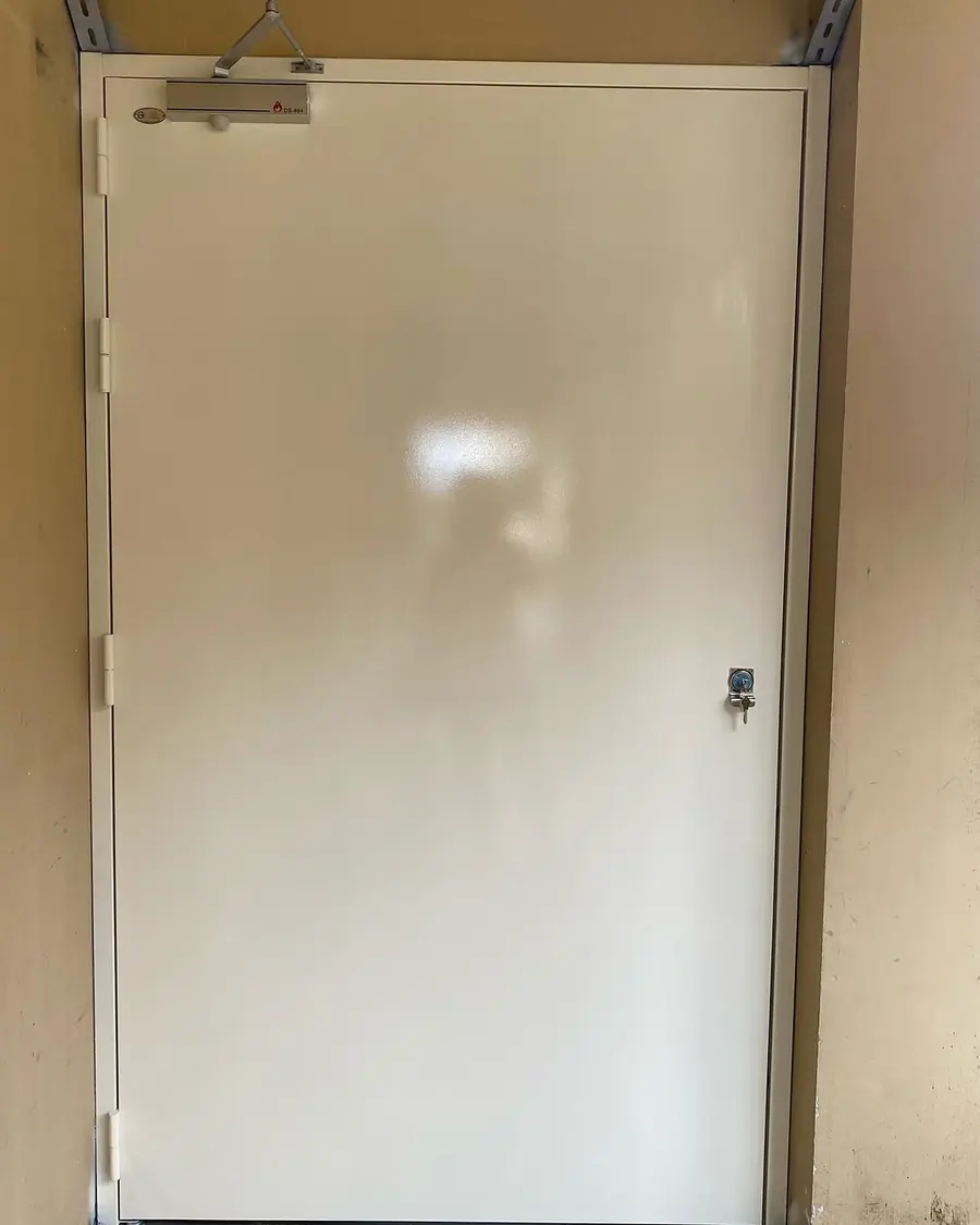台北市防火門安裝施工實績照片 1