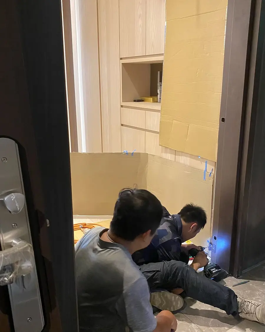 新竹市鋼木門安裝施工實績照片 9