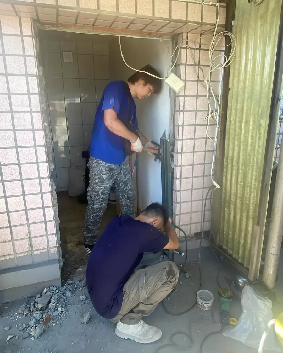 新北市永和區防火門舊門拆除實績照片 1