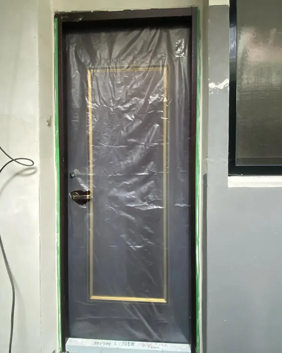 新北市三重區單玄關門安裝施工實績照片 3