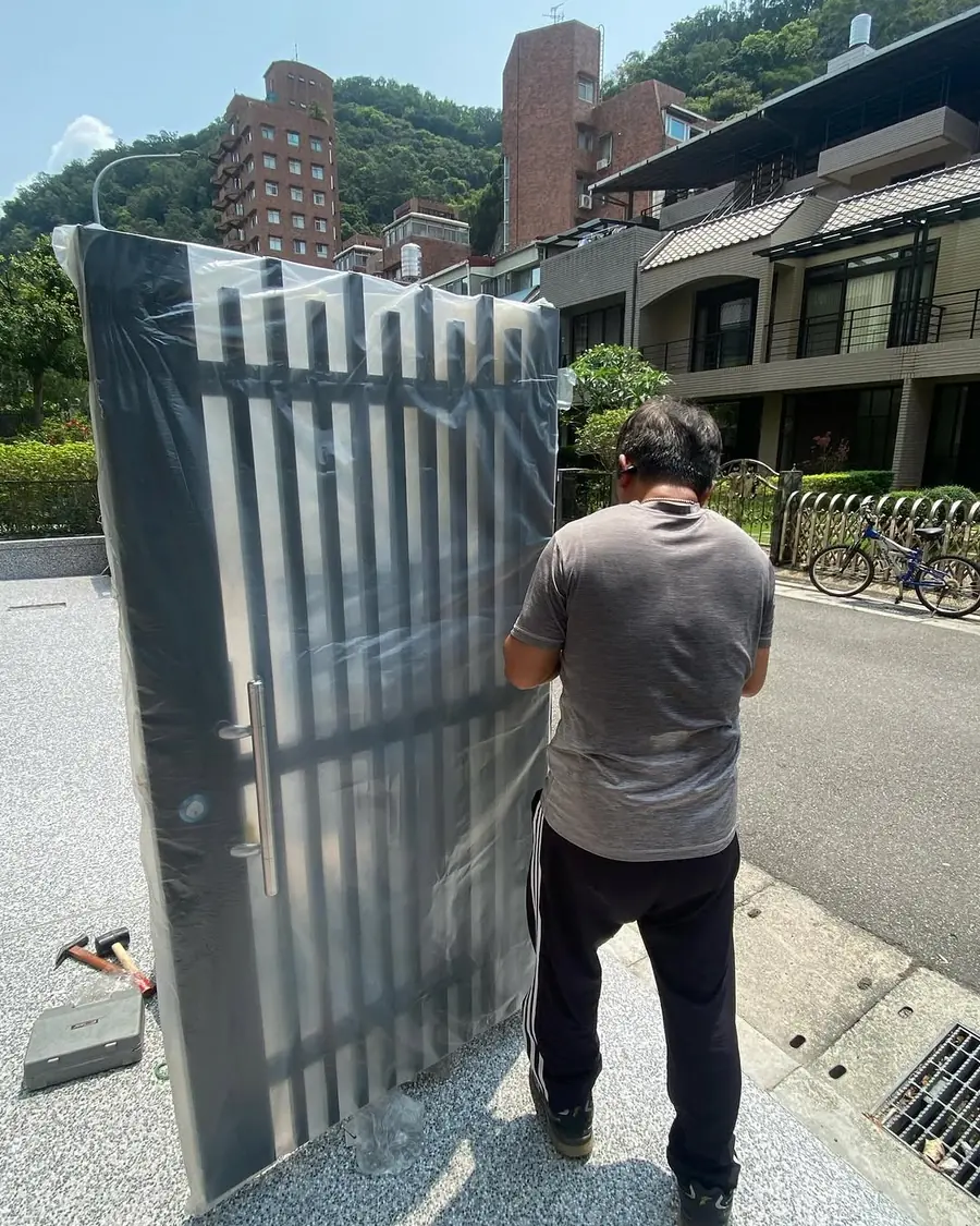 台北市北投區鐵柵門安裝施工實績照片 3