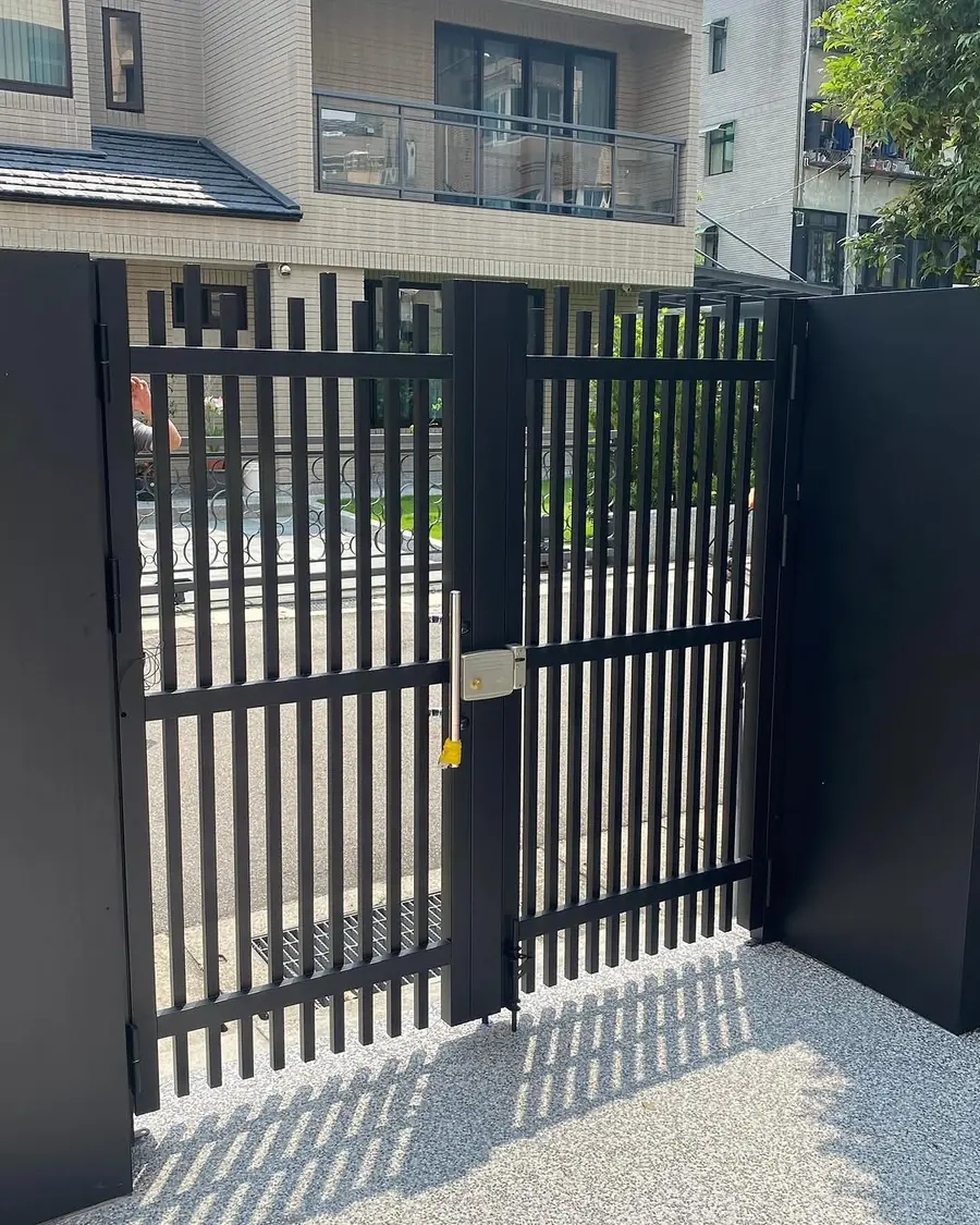台北市北投區鐵柵門安裝施工實績照片 6